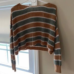 Cropped tan and green American Eagle sweater